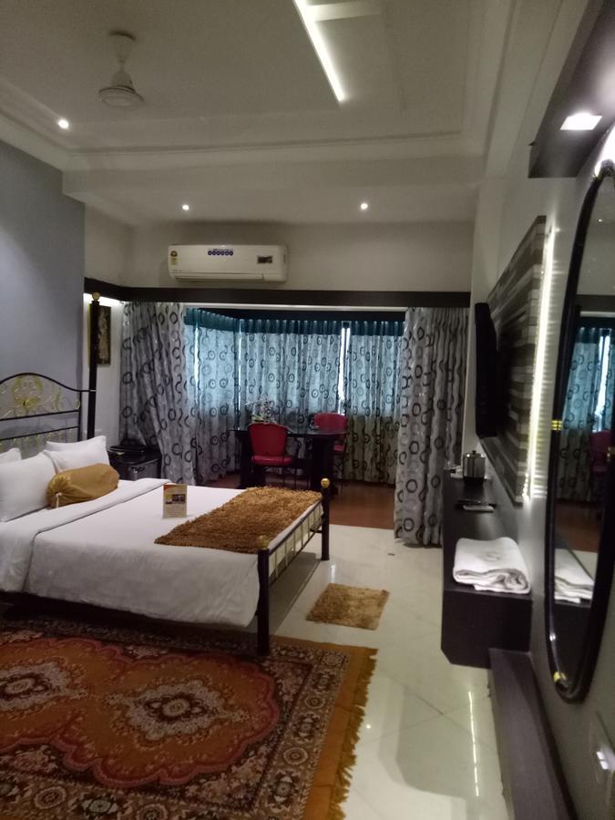 Prithvi Hotels Ахмедабад Экстерьер фото